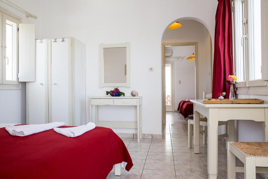 Marili Apartments Studios Parasporos Room photo